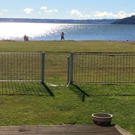 Beautiful Lakefront Location