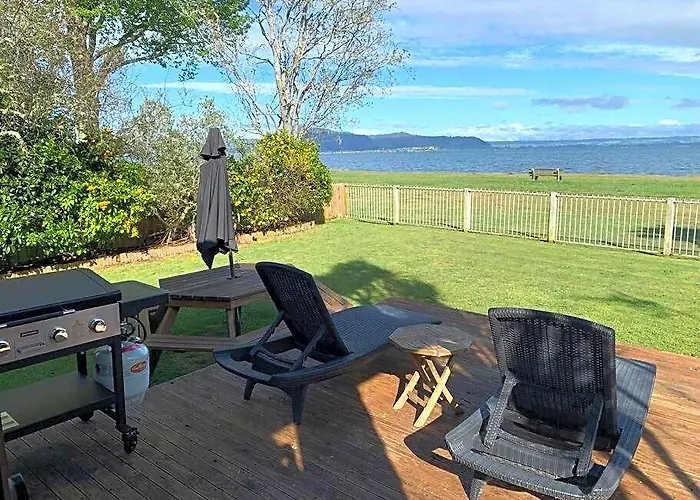 Ferienhaus Beautiful Lakefront Location Rotorua